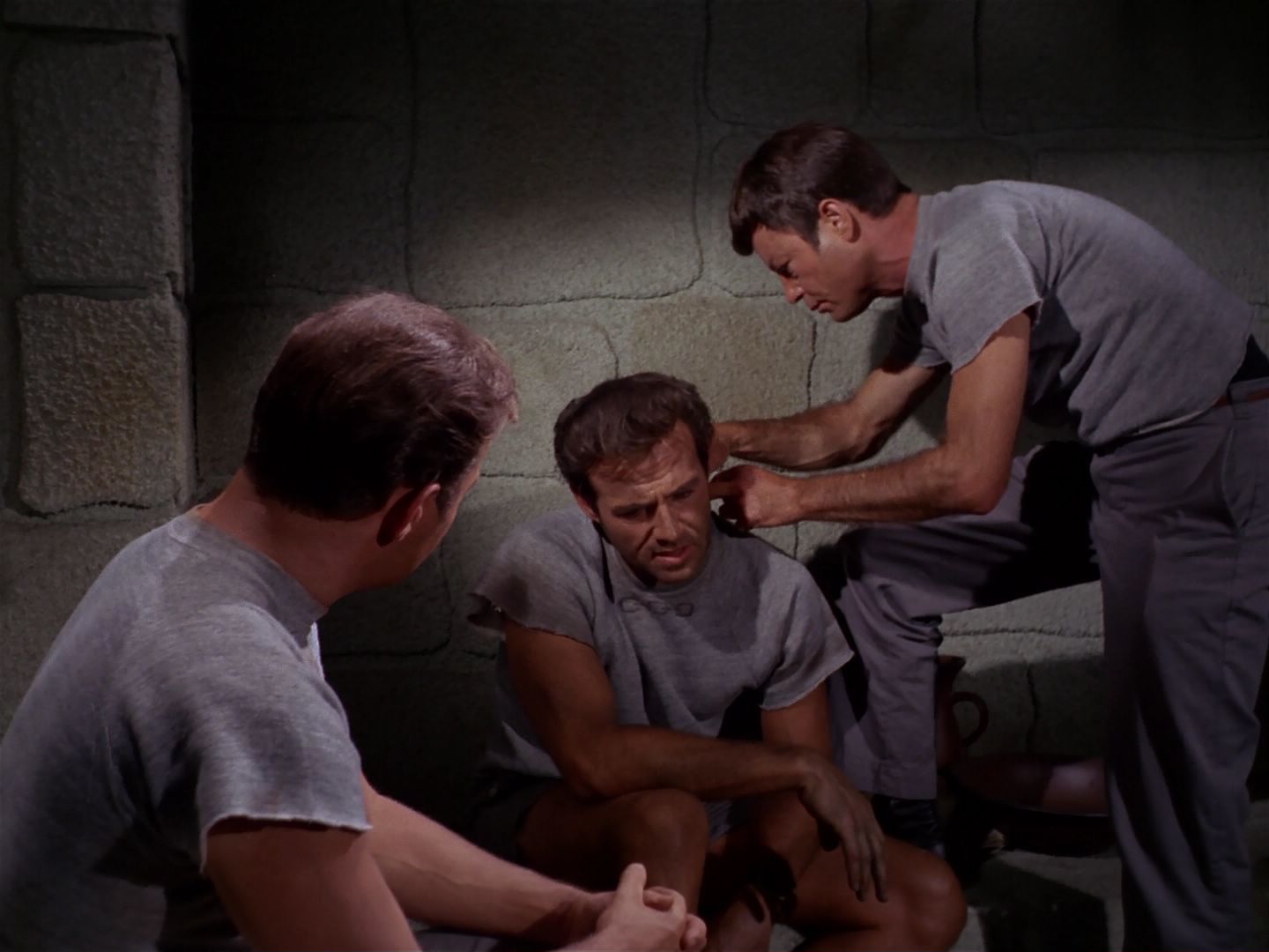 ariane179254_StarTrek_2x25_BreadAndCircuses_1217.jpg