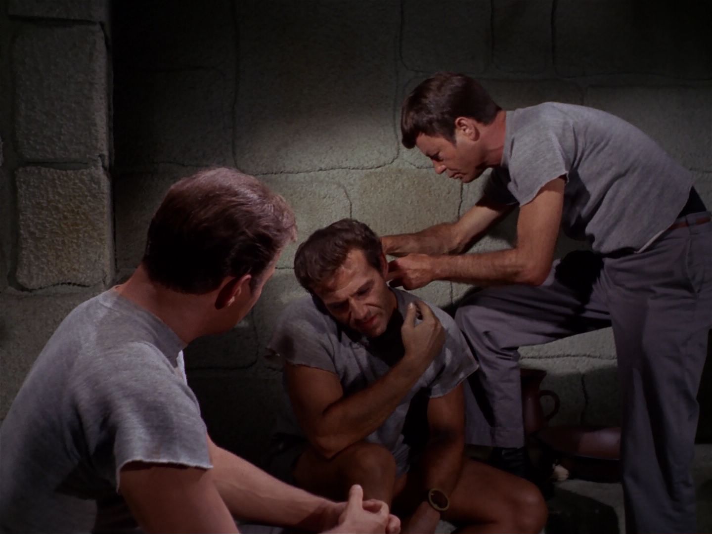 ariane179254_StarTrek_2x25_BreadAndCircuses_1231.jpg