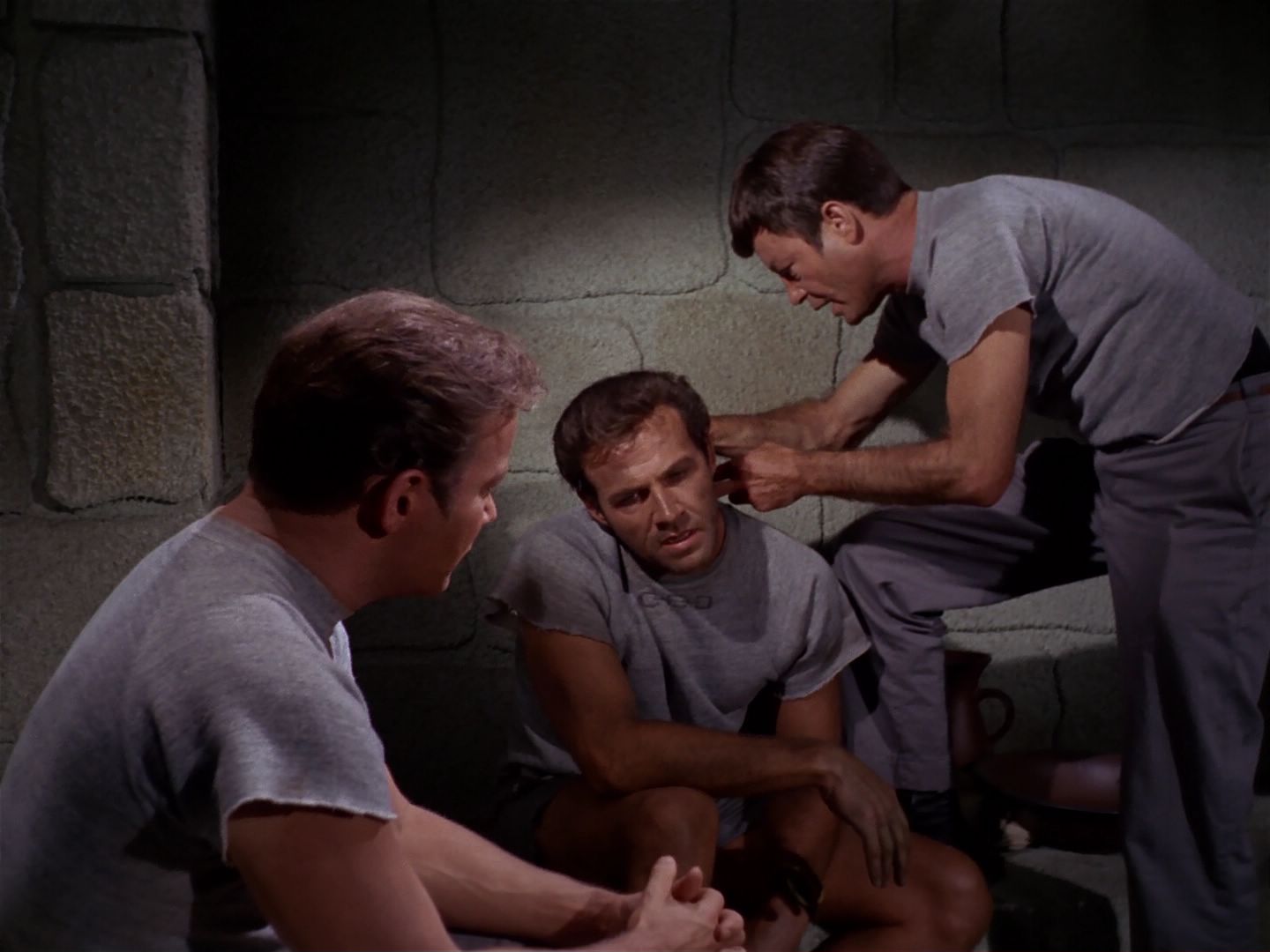 ariane179254_StarTrek_2x25_BreadAndCircuses_1245.jpg