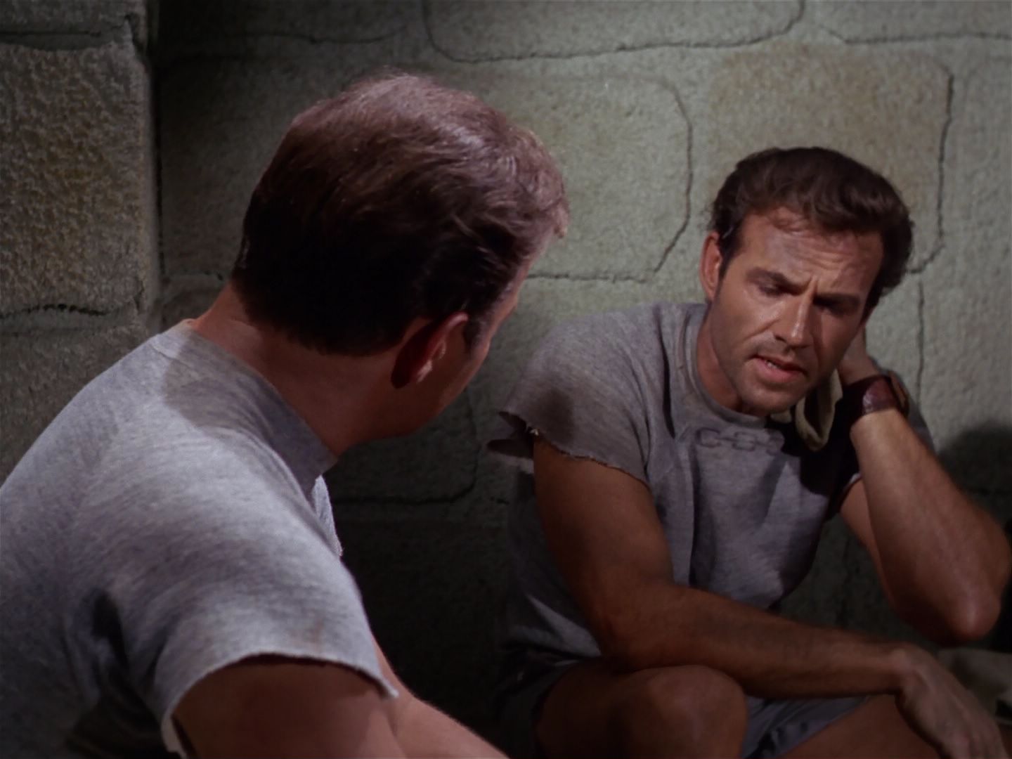 ariane179254_StarTrek_2x25_BreadAndCircuses_1298.jpg