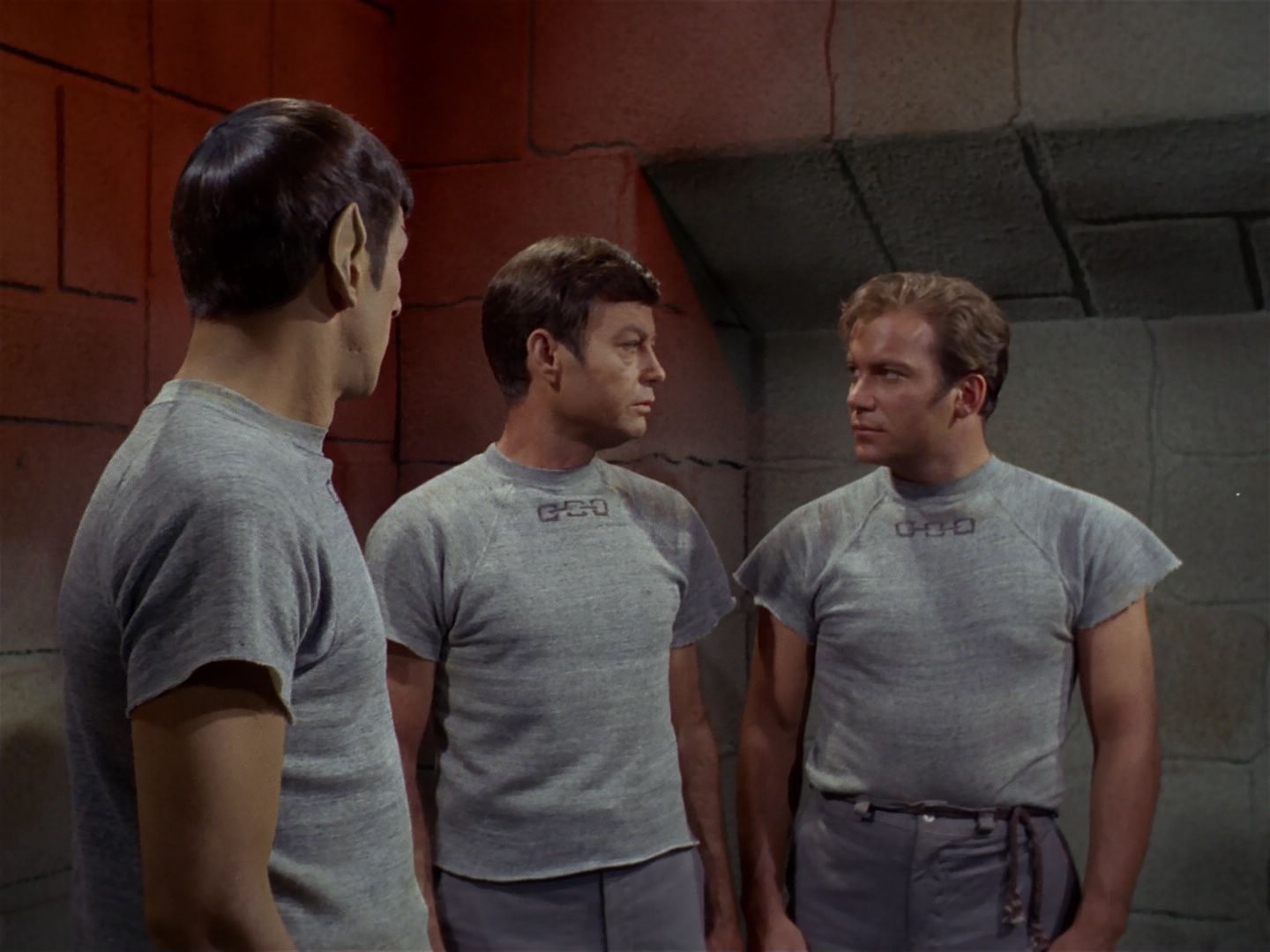 ariane179254_StarTrek_2x25_BreadAndCircuses_1373.jpg