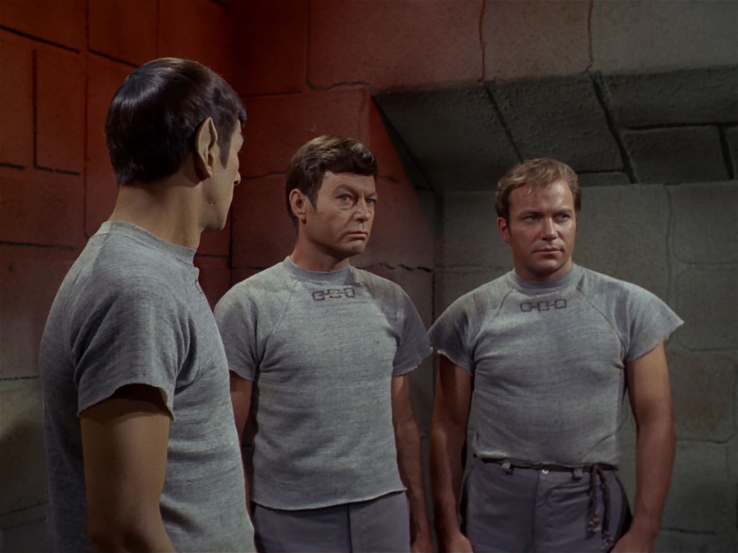 ariane179254_StarTrek_2x25_BreadAndCircuses_1375.jpg