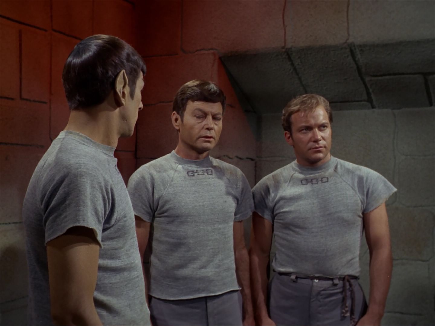 ariane179254_StarTrek_2x25_BreadAndCircuses_1376.jpg