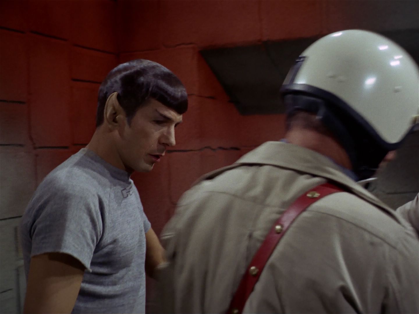 ariane179254_StarTrek_2x25_BreadAndCircuses_1393.jpg