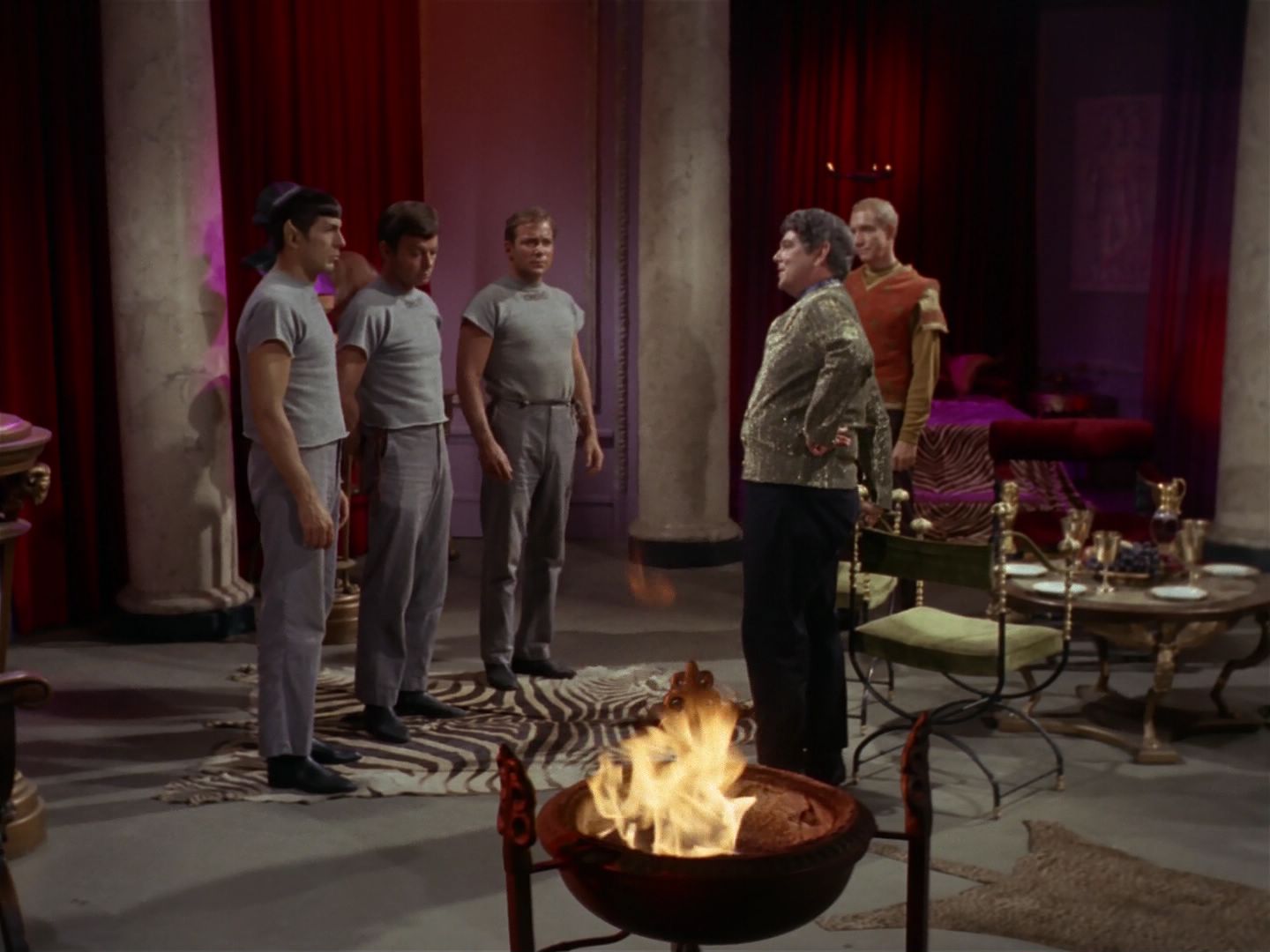 ariane179254_StarTrek_2x25_BreadAndCircuses_1492.jpg