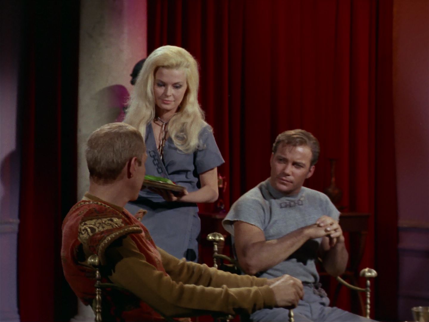 ariane179254_StarTrek_2x25_BreadAndCircuses_1539.jpg