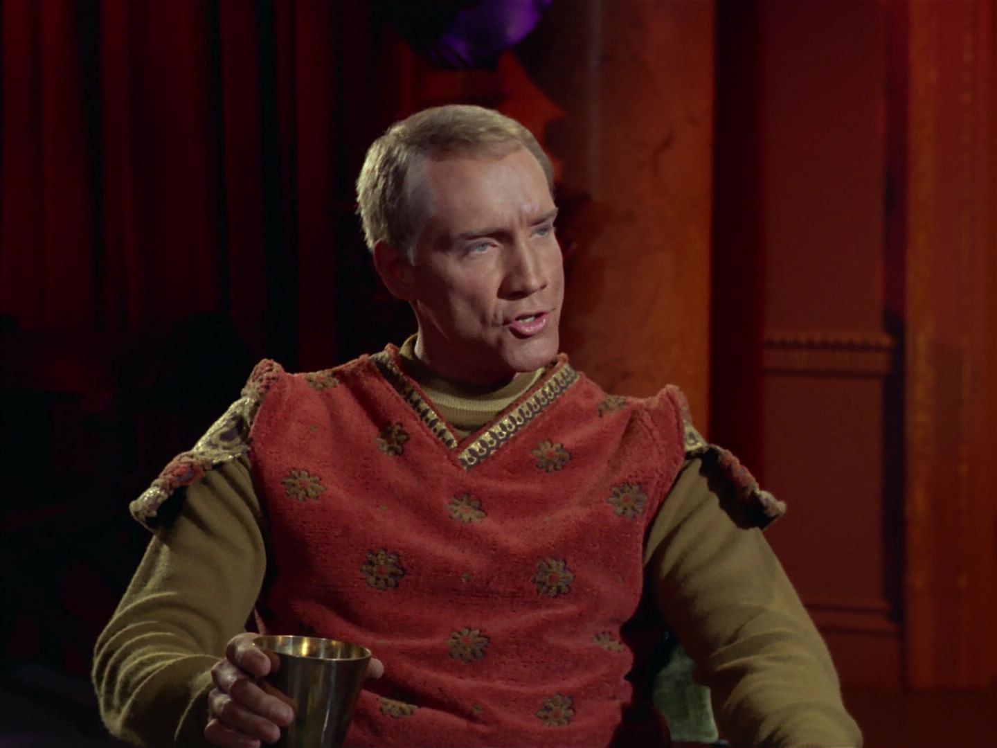 ariane179254_StarTrek_2x25_BreadAndCircuses_1568.jpg