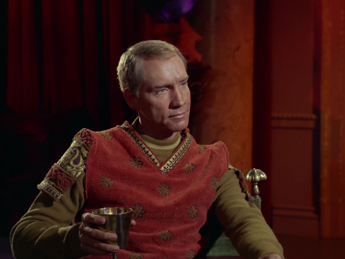ariane179254_StarTrek_2x25_BreadAndCircuses_1573.jpg