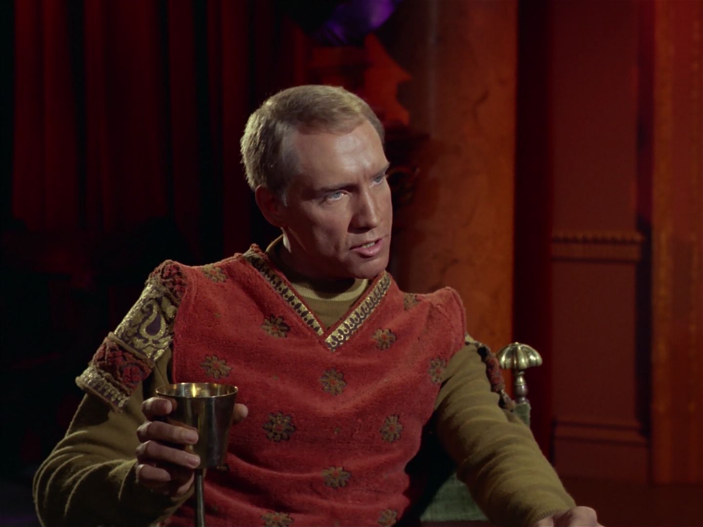 ariane179254_StarTrek_2x25_BreadAndCircuses_1602.jpg
