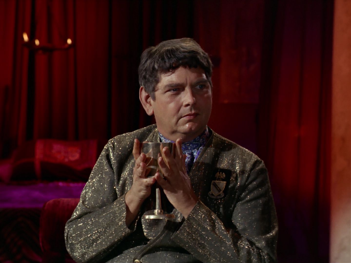 ariane179254_StarTrek_2x25_BreadAndCircuses_1620.jpg