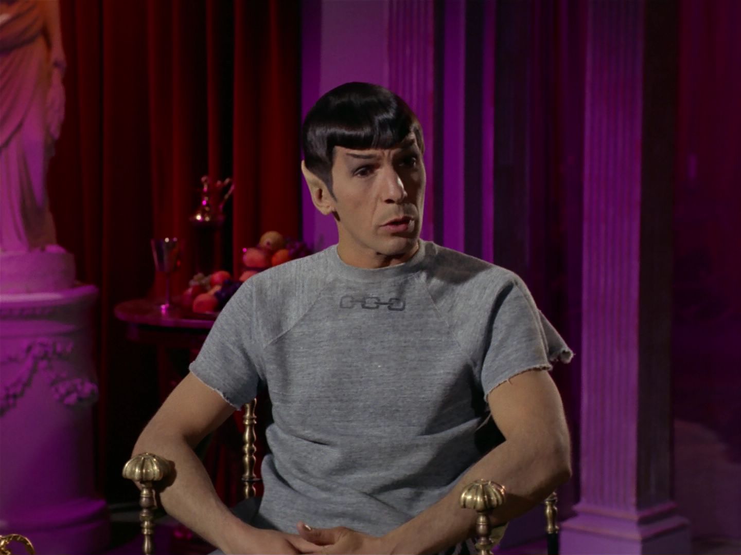 ariane179254_StarTrek_2x25_BreadAndCircuses_1627.jpg