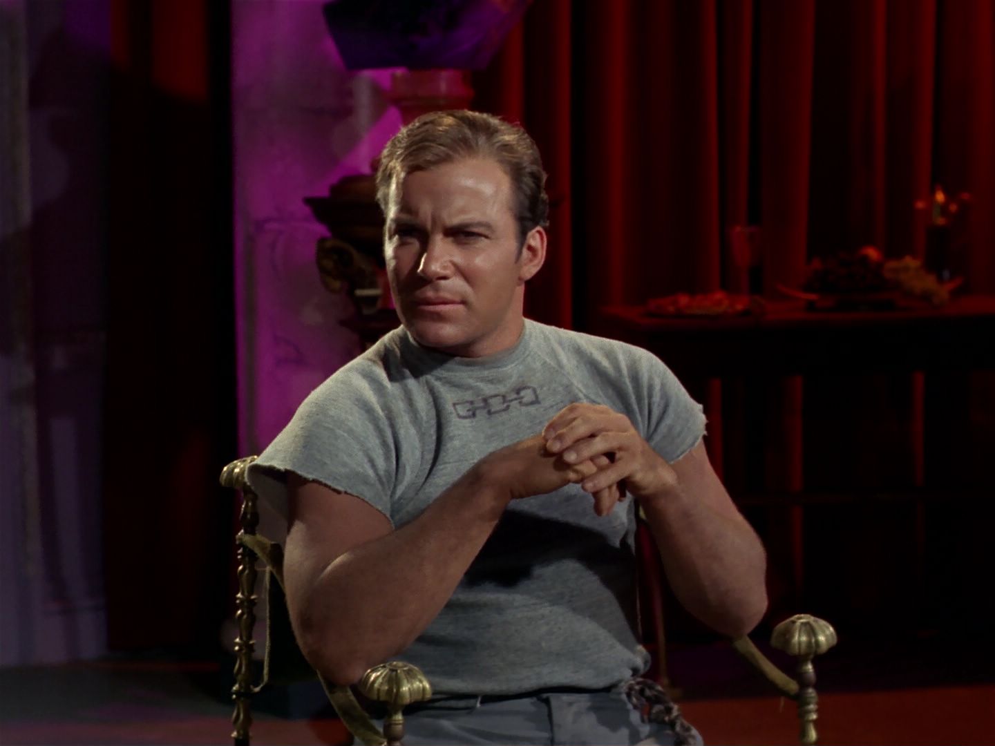 ariane179254_StarTrek_2x25_BreadAndCircuses_1675.jpg