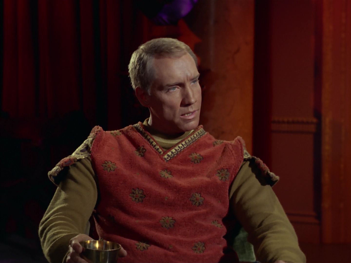ariane179254_StarTrek_2x25_BreadAndCircuses_1678.jpg