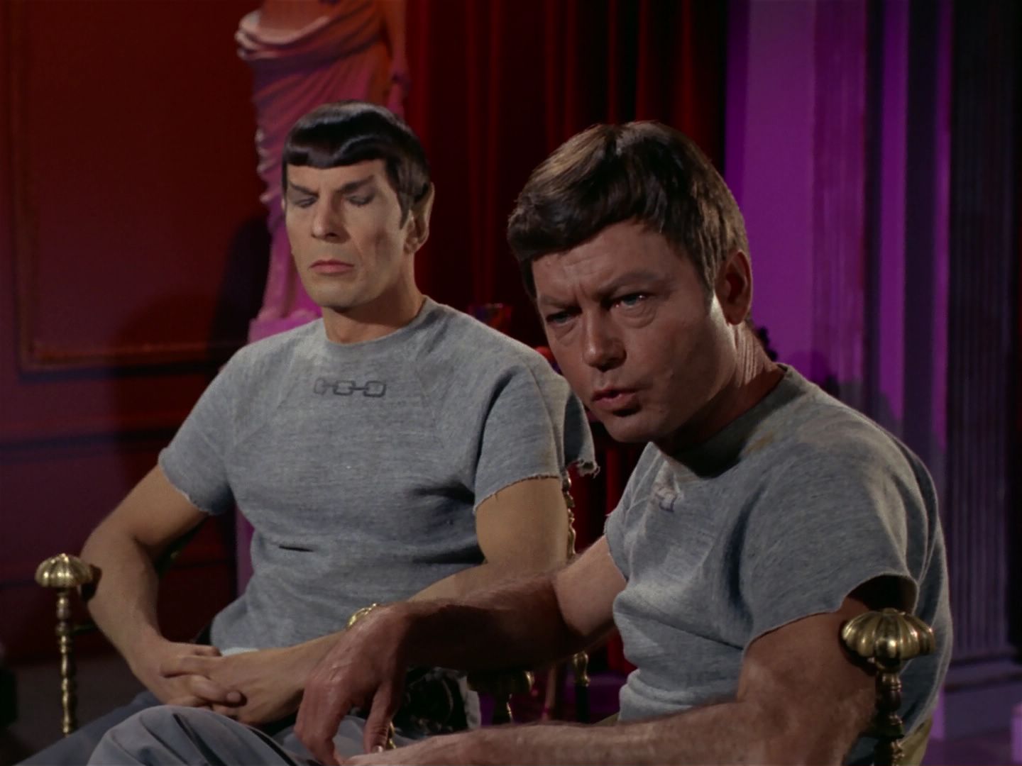 ariane179254_StarTrek_2x25_BreadAndCircuses_1684.jpg