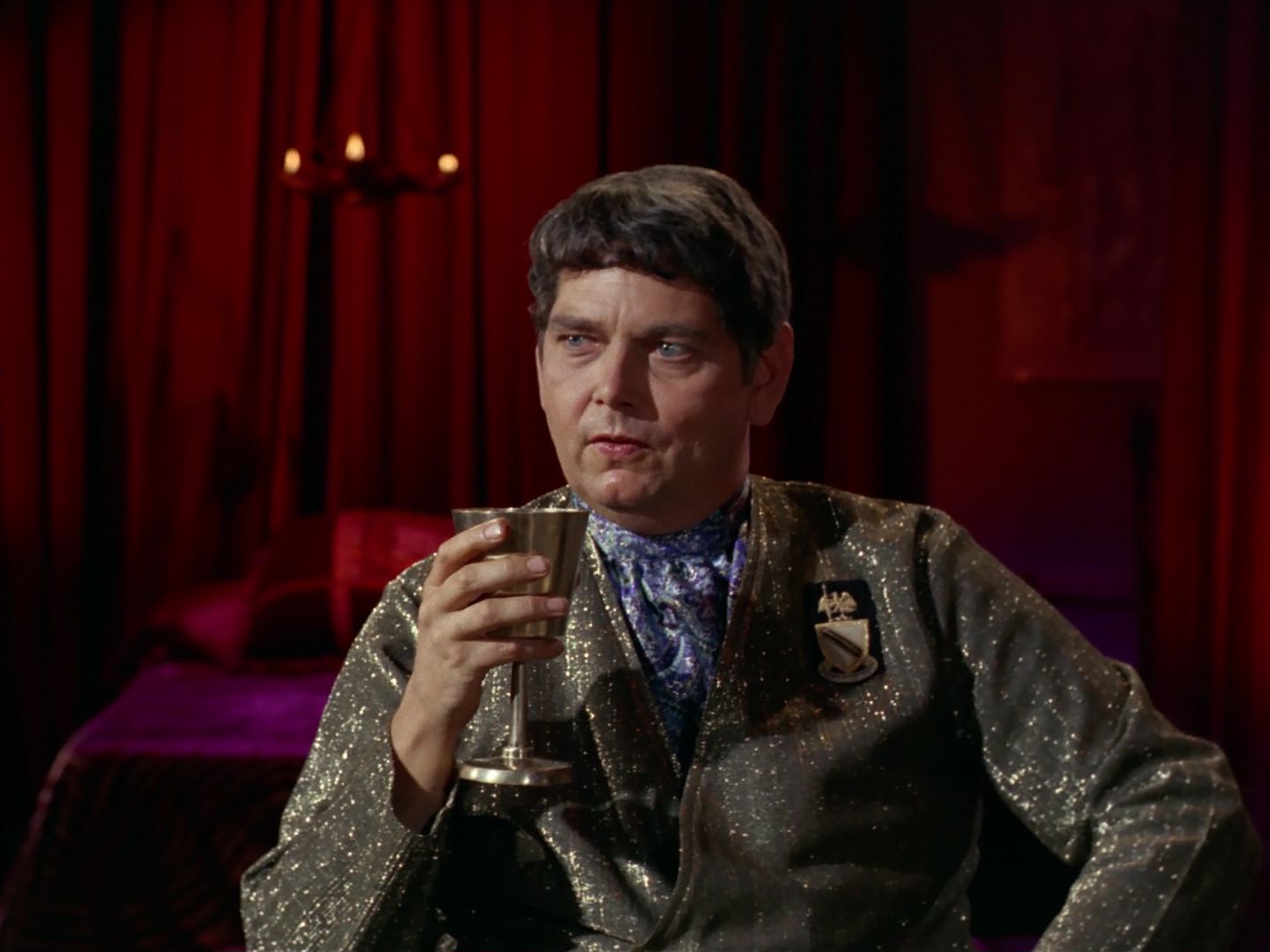 ariane179254_StarTrek_2x25_BreadAndCircuses_1693.jpg