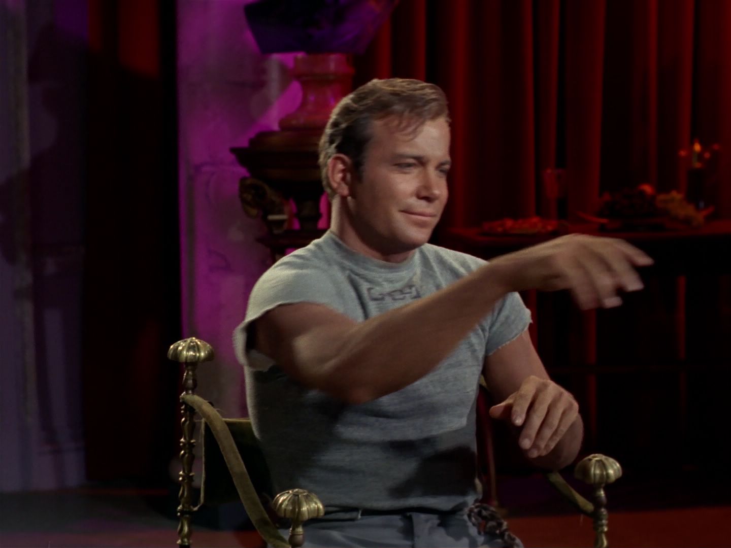 ariane179254_StarTrek_2x25_BreadAndCircuses_1753.jpg