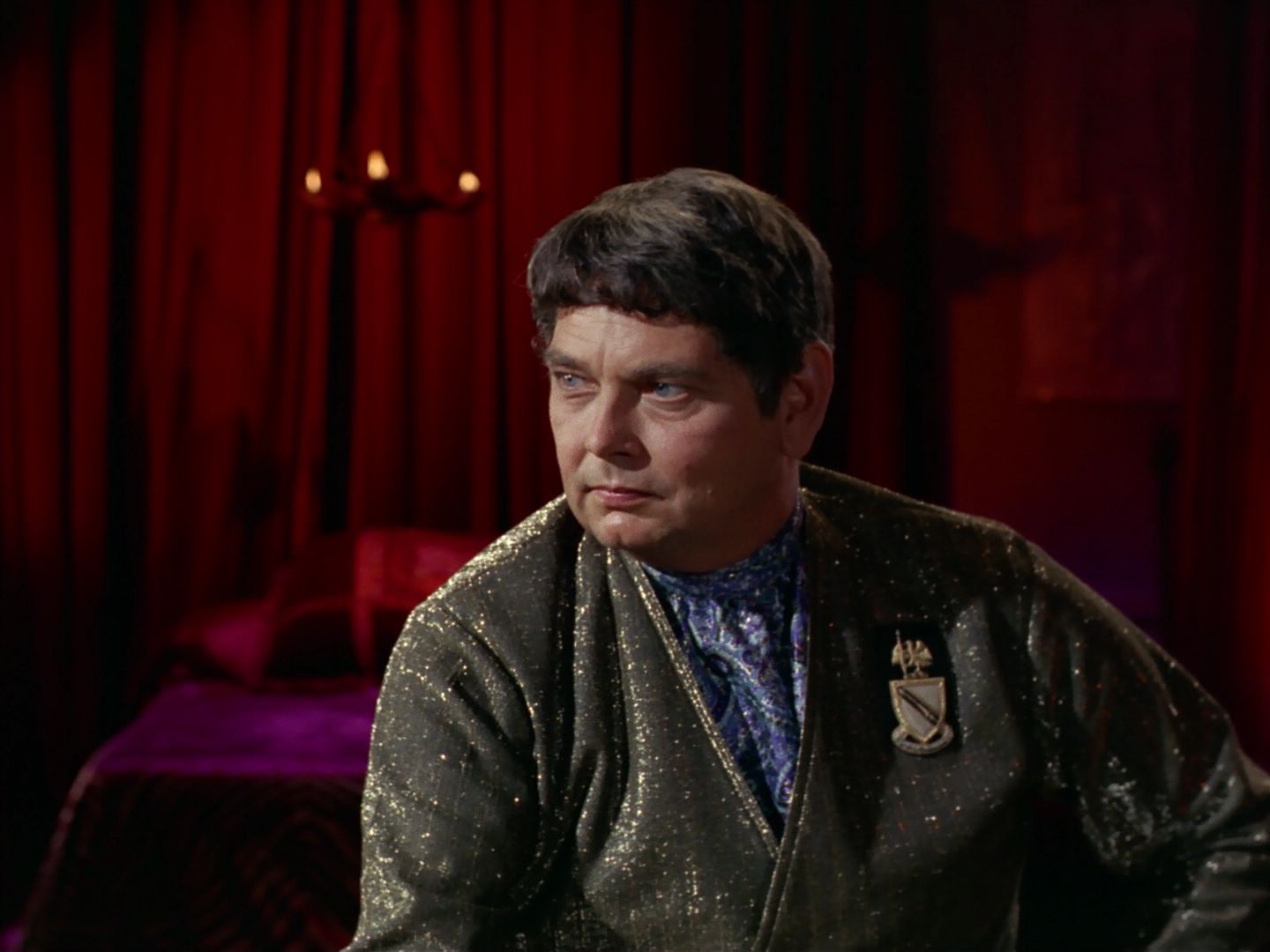 ariane179254_StarTrek_2x25_BreadAndCircuses_1759.jpg