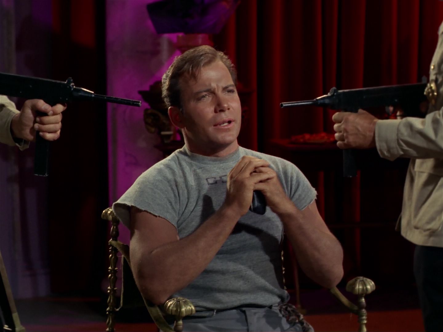 ariane179254_StarTrek_2x25_BreadAndCircuses_1782.jpg
