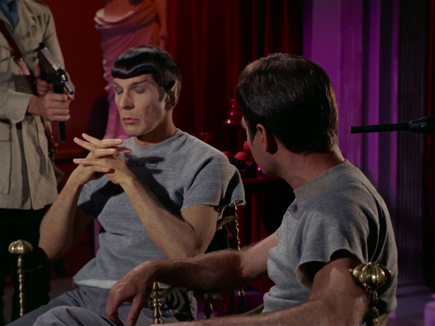ariane179254_StarTrek_2x25_BreadAndCircuses_1830.jpg