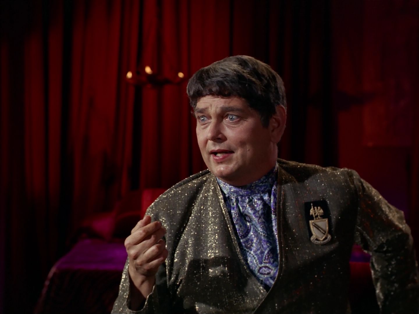 ariane179254_StarTrek_2x25_BreadAndCircuses_1844.jpg