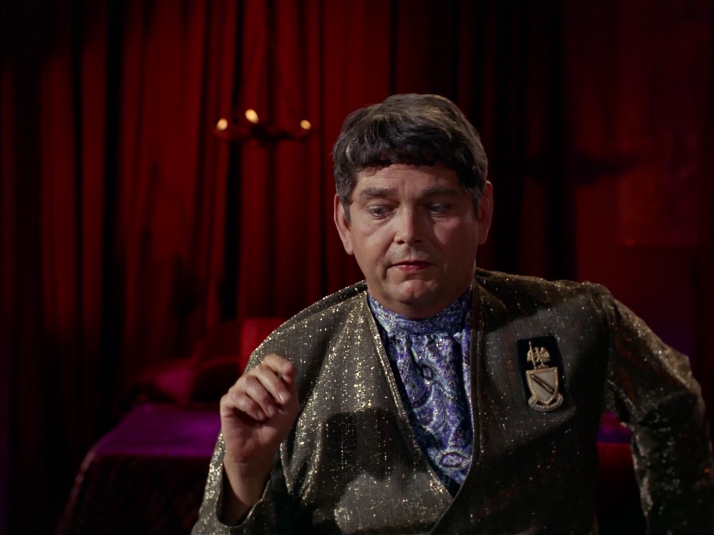 ariane179254_StarTrek_2x25_BreadAndCircuses_1845.jpg