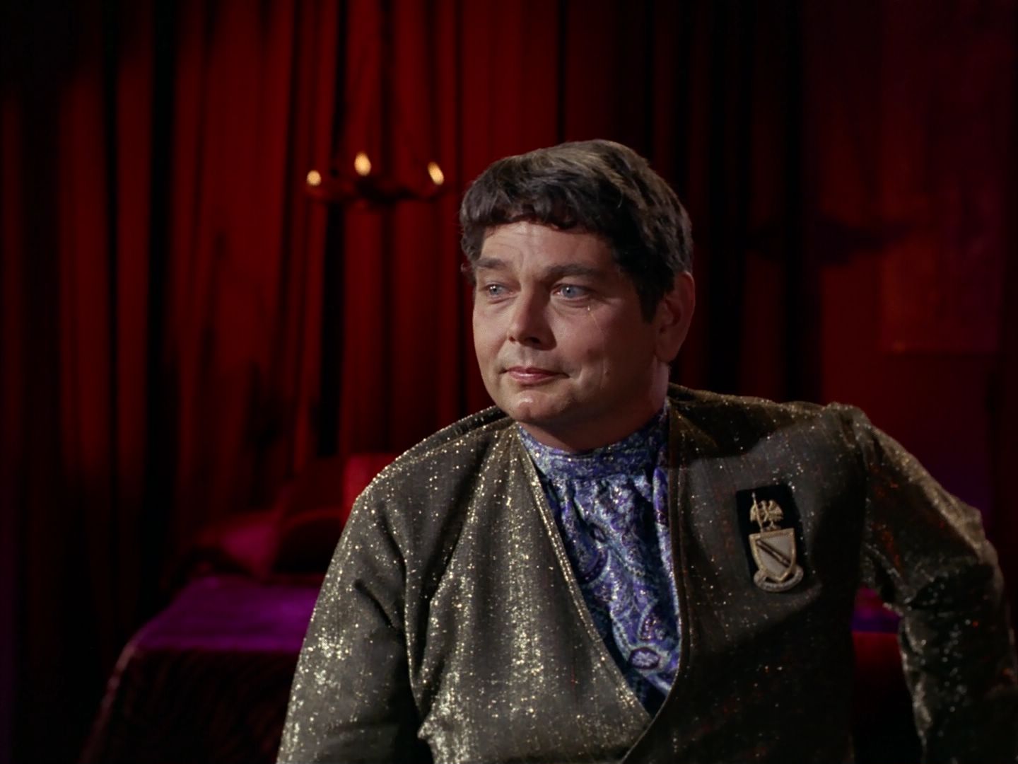 ariane179254_StarTrek_2x25_BreadAndCircuses_1846.jpg