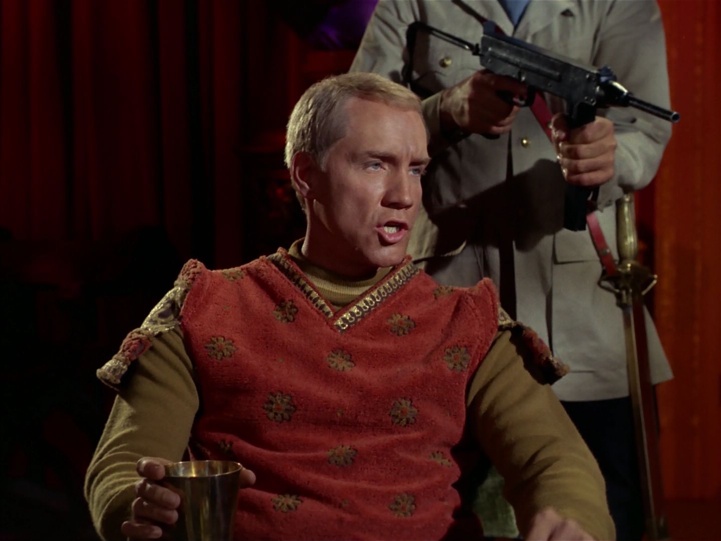ariane179254_StarTrek_2x25_BreadAndCircuses_1848.jpg