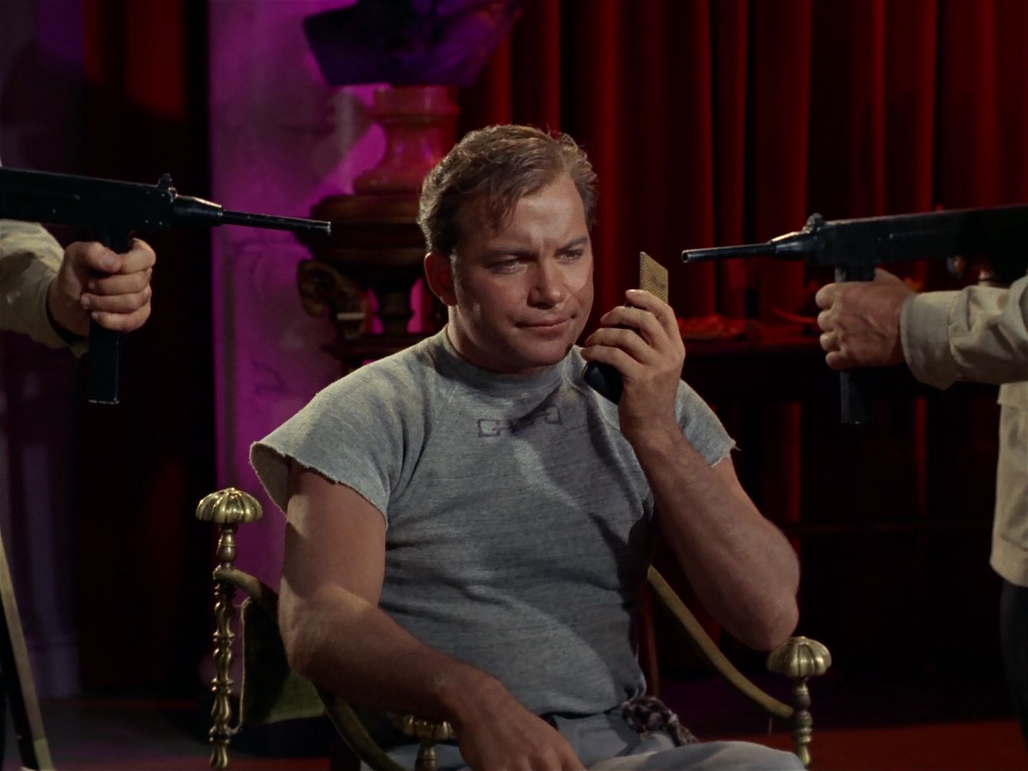 ariane179254_StarTrek_2x25_BreadAndCircuses_1863.jpg