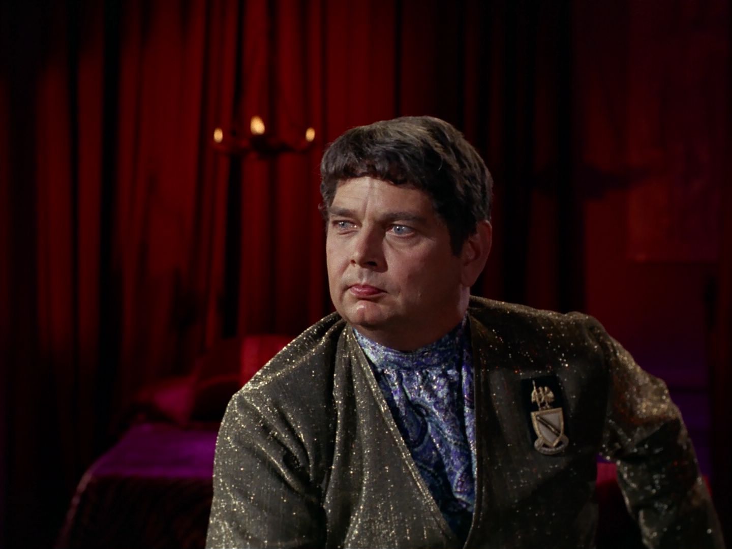 ariane179254_StarTrek_2x25_BreadAndCircuses_1873.jpg