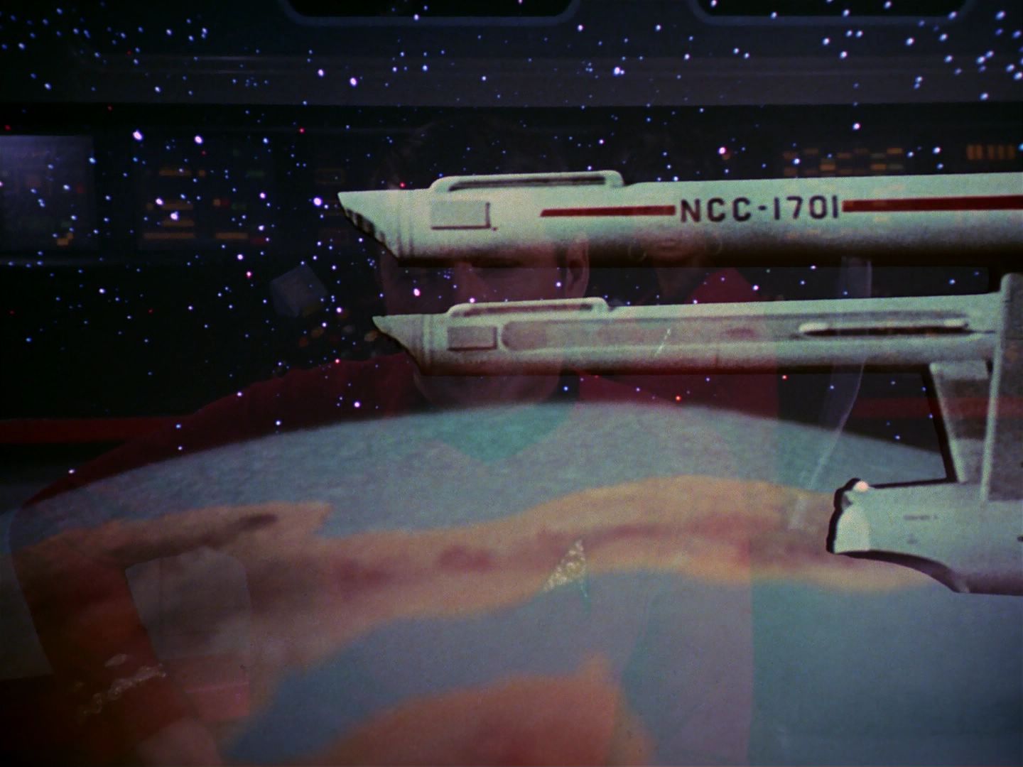 ariane179254_StarTrek_2x25_BreadAndCircuses_1917.jpg