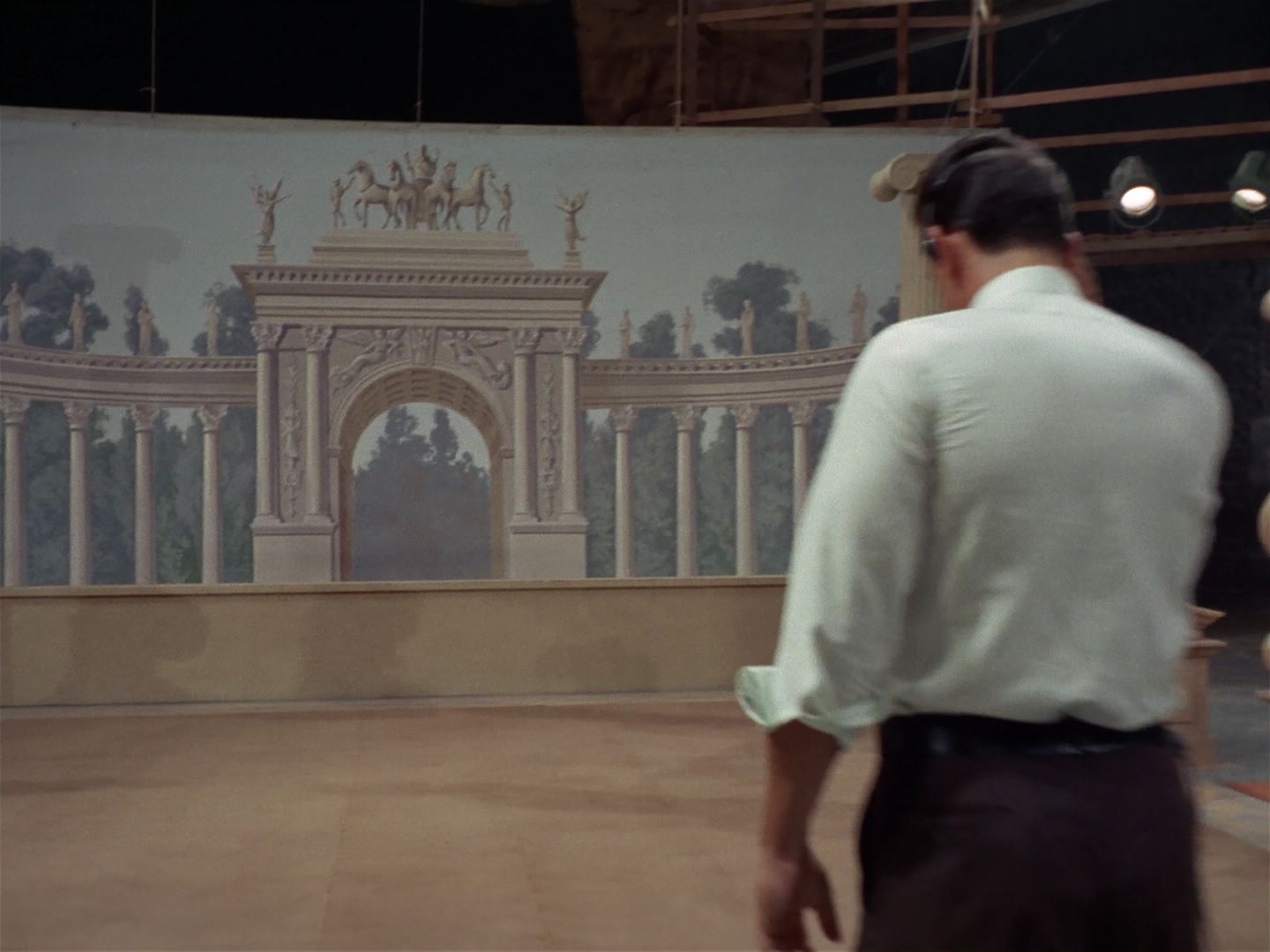 ariane179254_StarTrek_2x25_BreadAndCircuses_1972.jpg