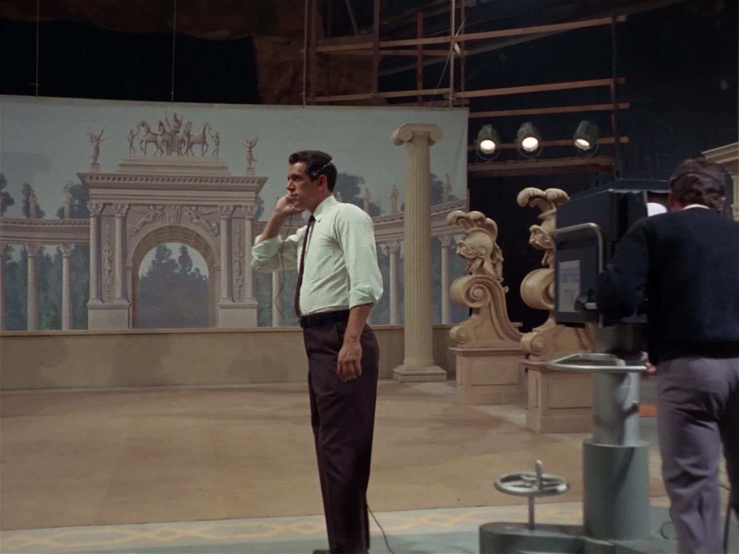 ariane179254_StarTrek_2x25_BreadAndCircuses_1974.jpg