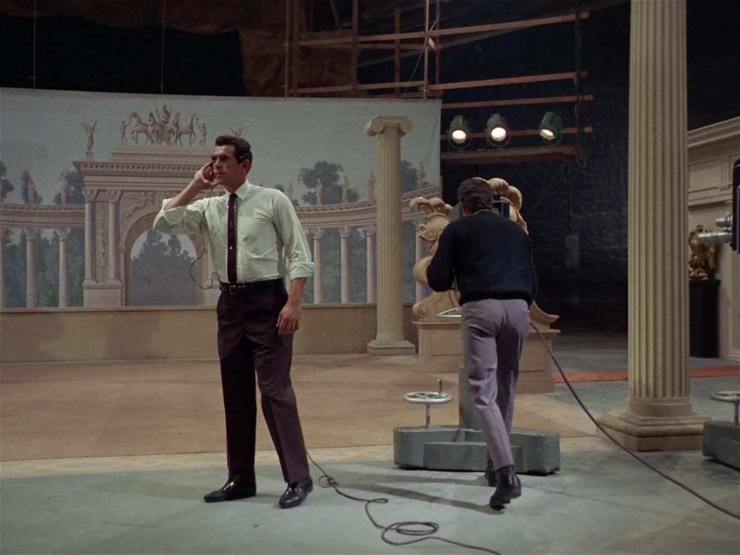 ariane179254_StarTrek_2x25_BreadAndCircuses_1976.jpg
