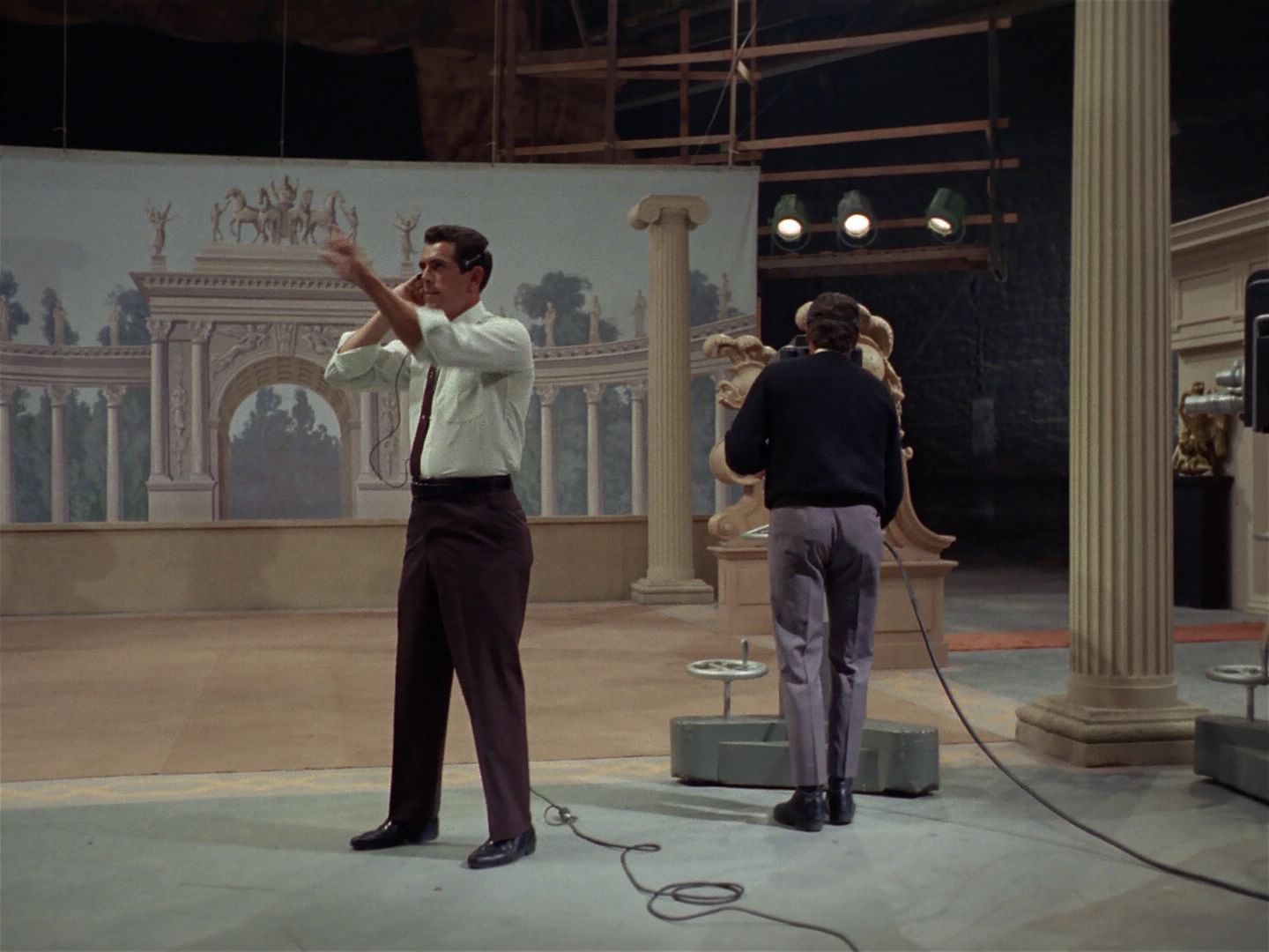 ariane179254_StarTrek_2x25_BreadAndCircuses_1977.jpg