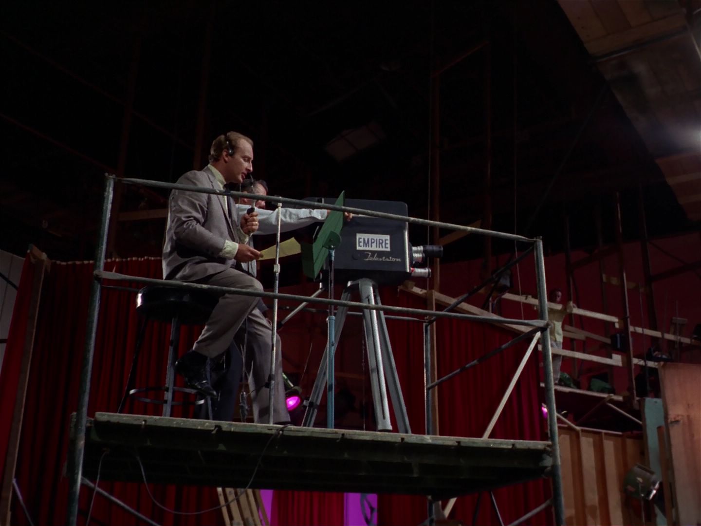 ariane179254_StarTrek_2x25_BreadAndCircuses_1984.jpg