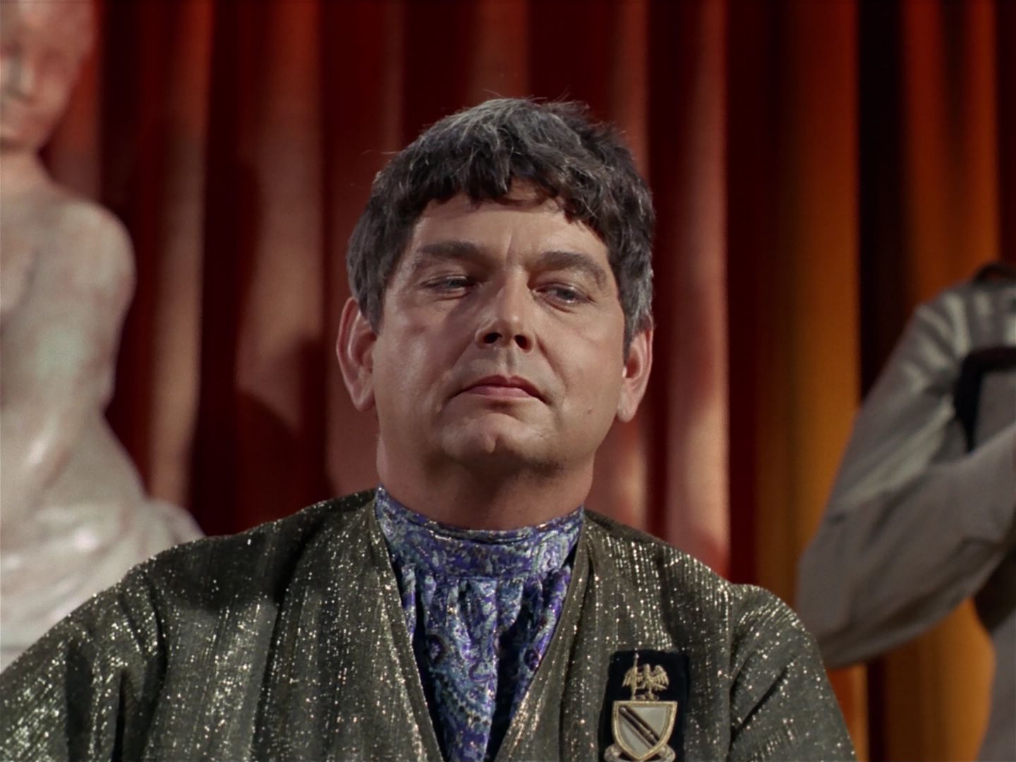 ariane179254_StarTrek_2x25_BreadAndCircuses_2015.jpg