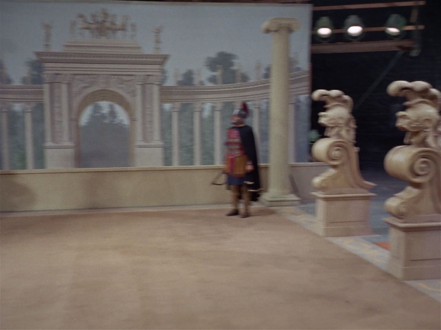 ariane179254_StarTrek_2x25_BreadAndCircuses_2045.jpg