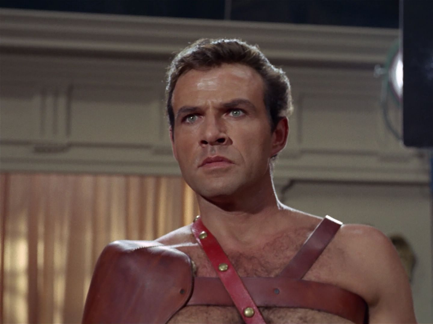 ariane179254_StarTrek_2x25_BreadAndCircuses_2058.jpg
