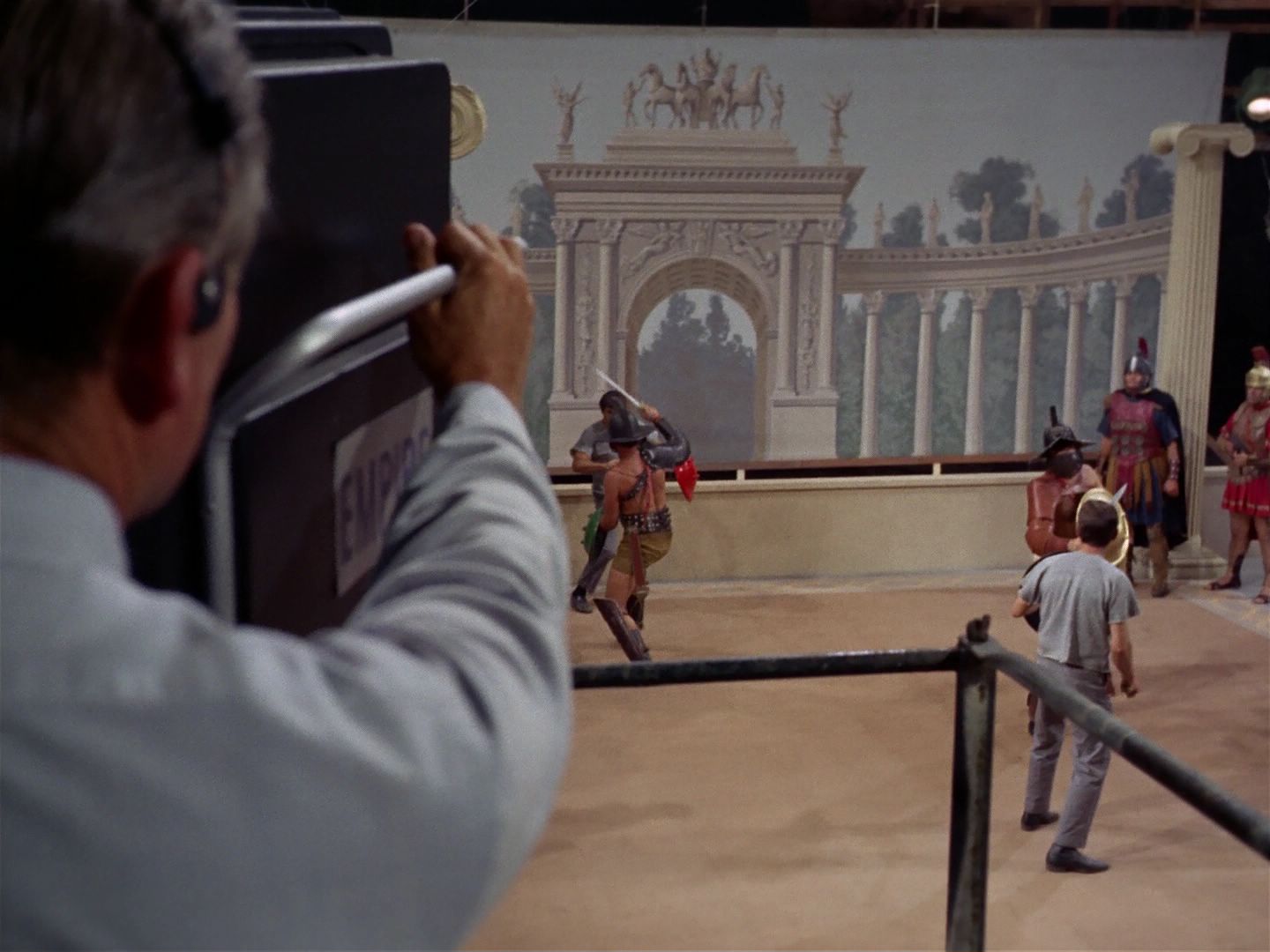 ariane179254_StarTrek_2x25_BreadAndCircuses_2108.jpg