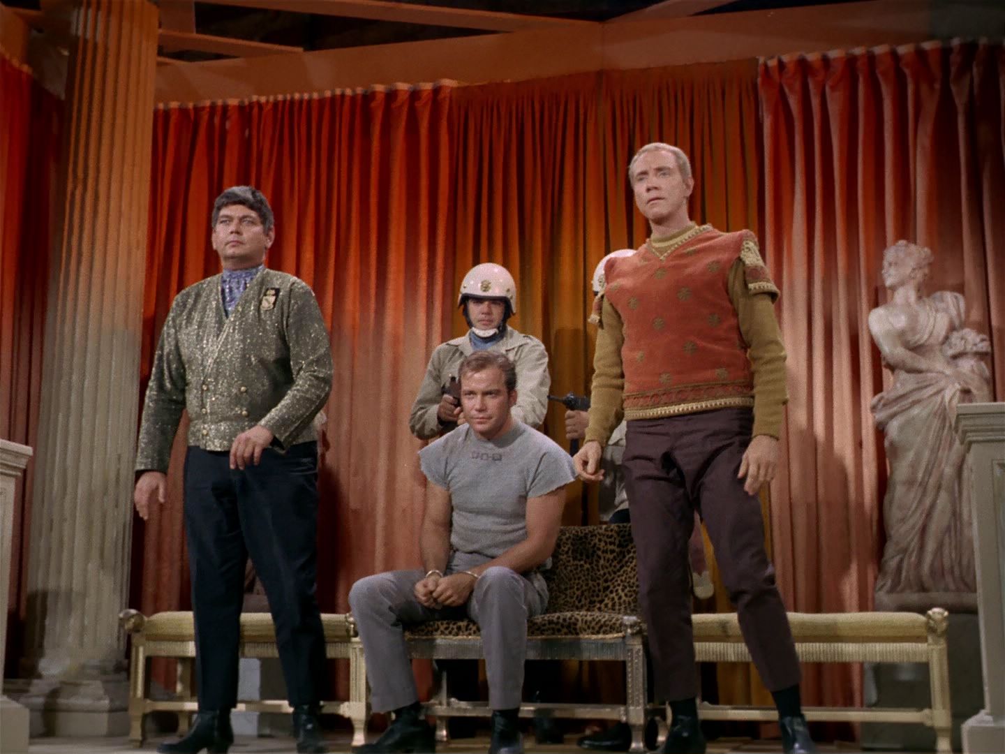 ariane179254_StarTrek_2x25_BreadAndCircuses_2368.jpg