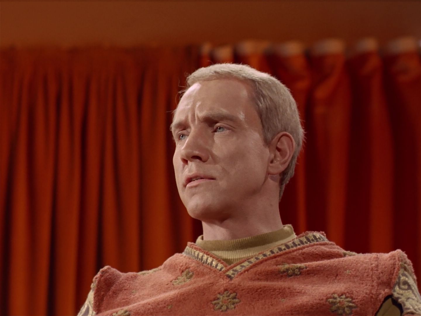 ariane179254_StarTrek_2x25_BreadAndCircuses_2388.jpg