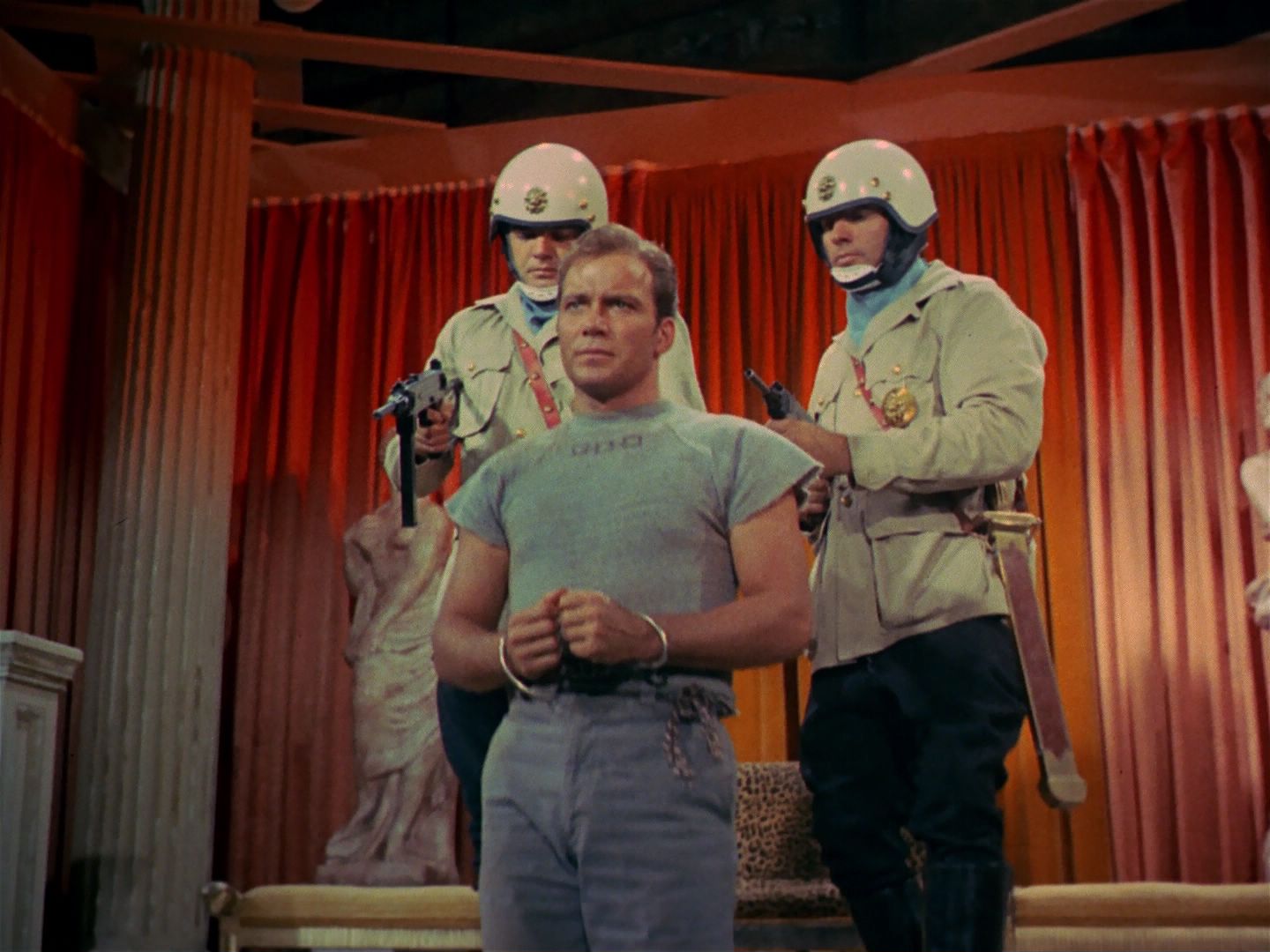 ariane179254_StarTrek_2x25_BreadAndCircuses_2428.jpg