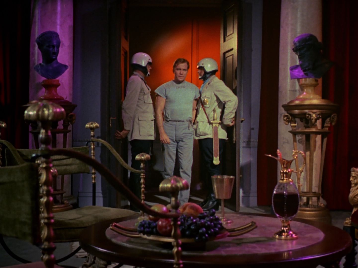 ariane179254_StarTrek_2x25_BreadAndCircuses_2440.jpg
