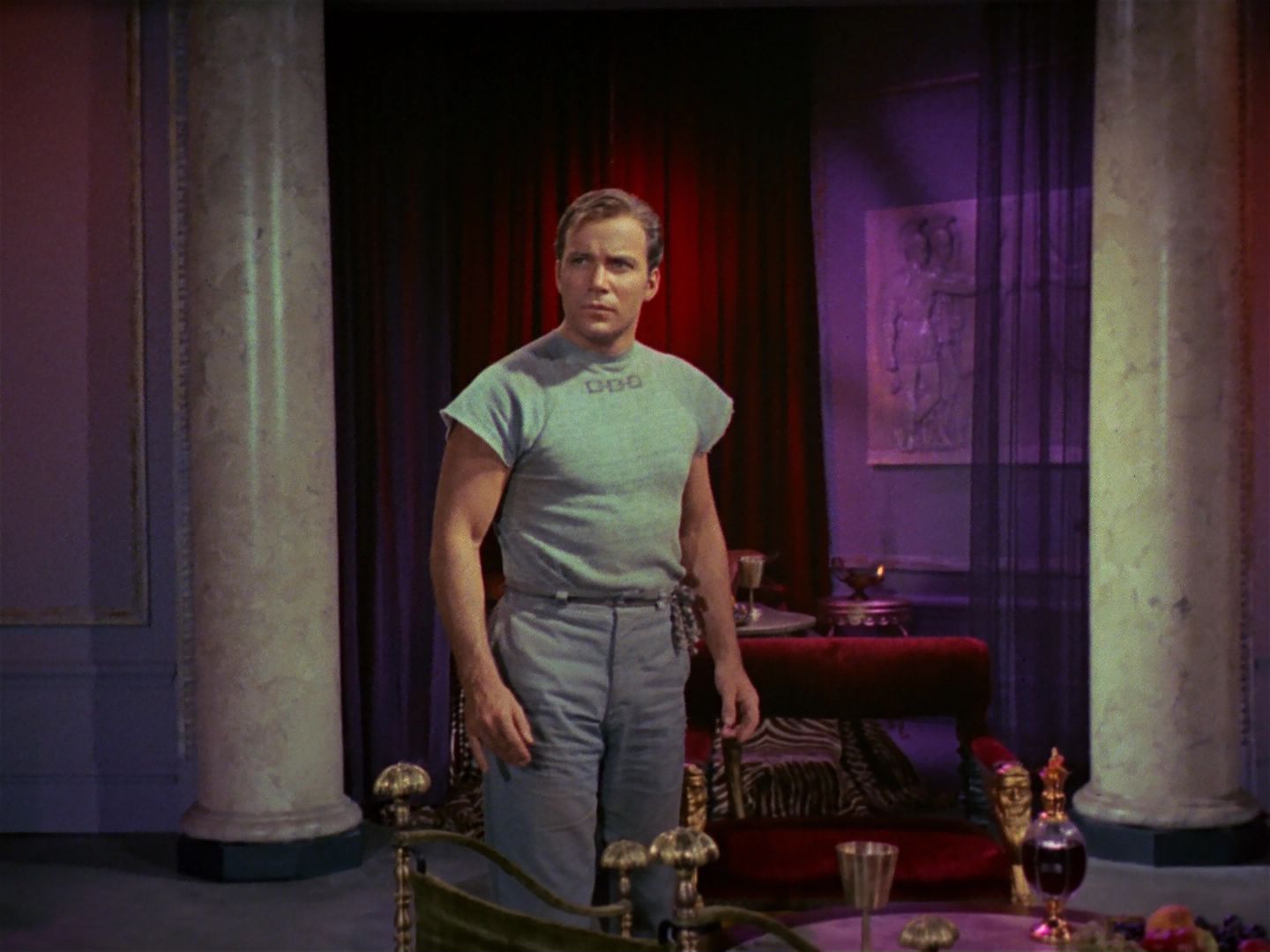 ariane179254_StarTrek_2x25_BreadAndCircuses_2456.jpg