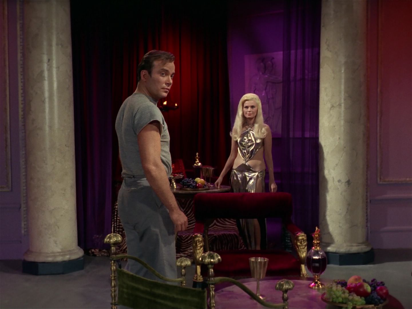 ariane179254_StarTrek_2x25_BreadAndCircuses_2489.jpg