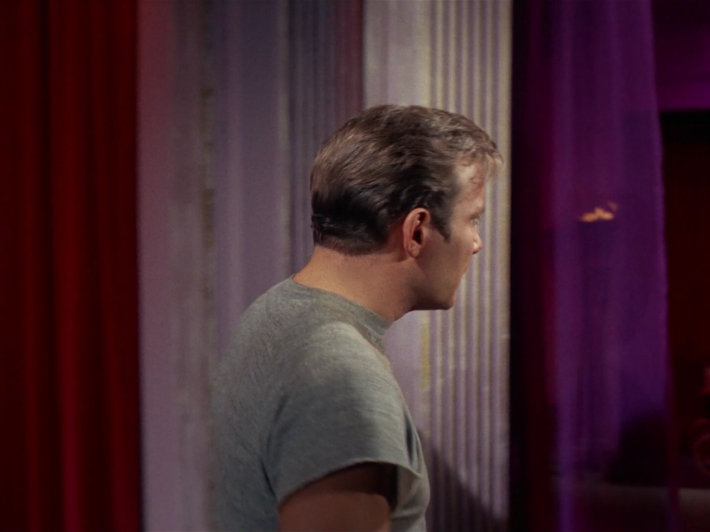 ariane179254_StarTrek_2x25_BreadAndCircuses_2513.jpg