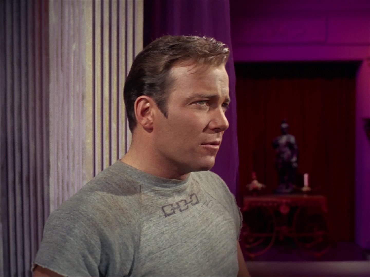 ariane179254_StarTrek_2x25_BreadAndCircuses_2516.jpg