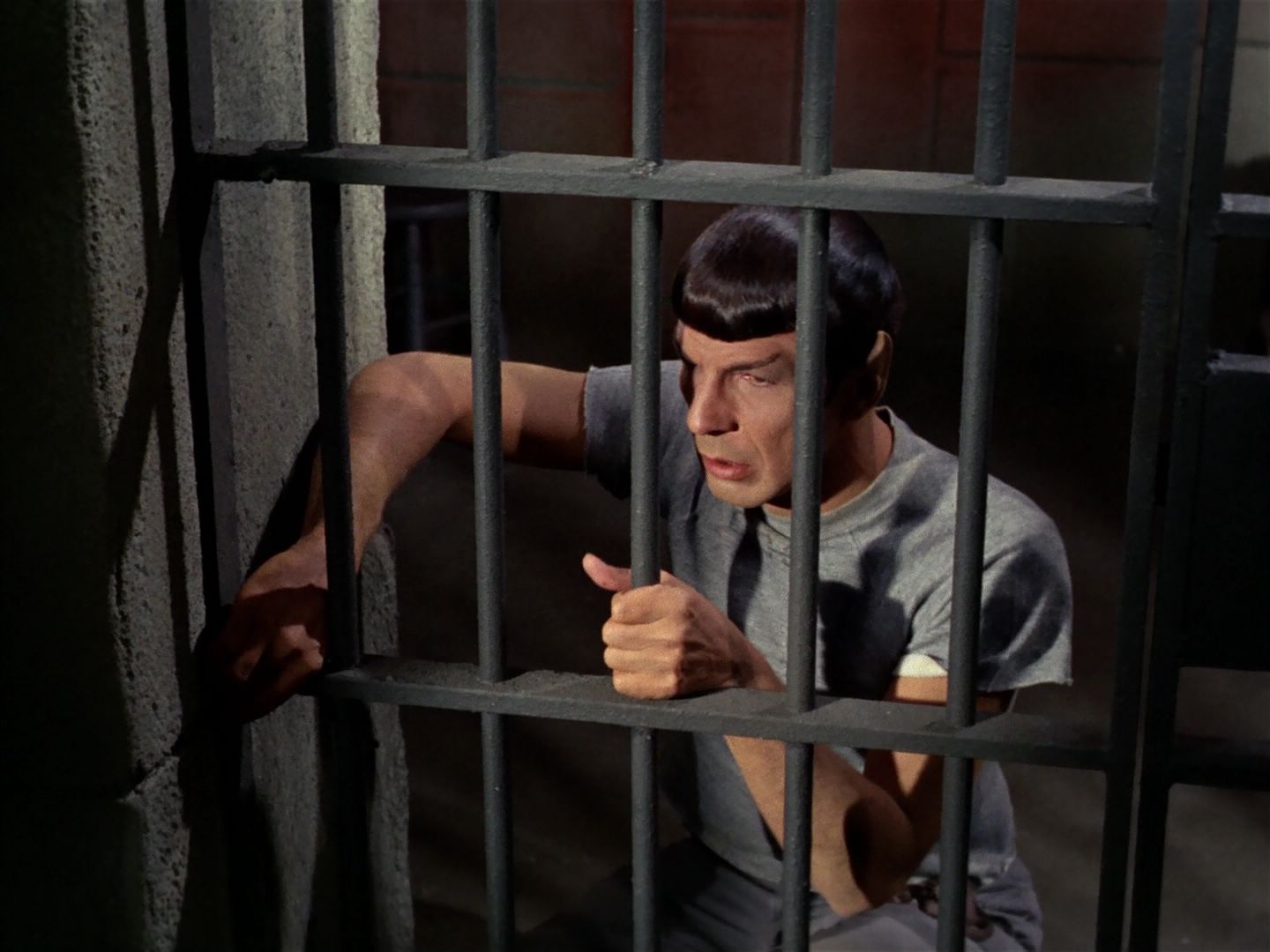 ariane179254_StarTrek_2x25_BreadAndCircuses_2576.jpg