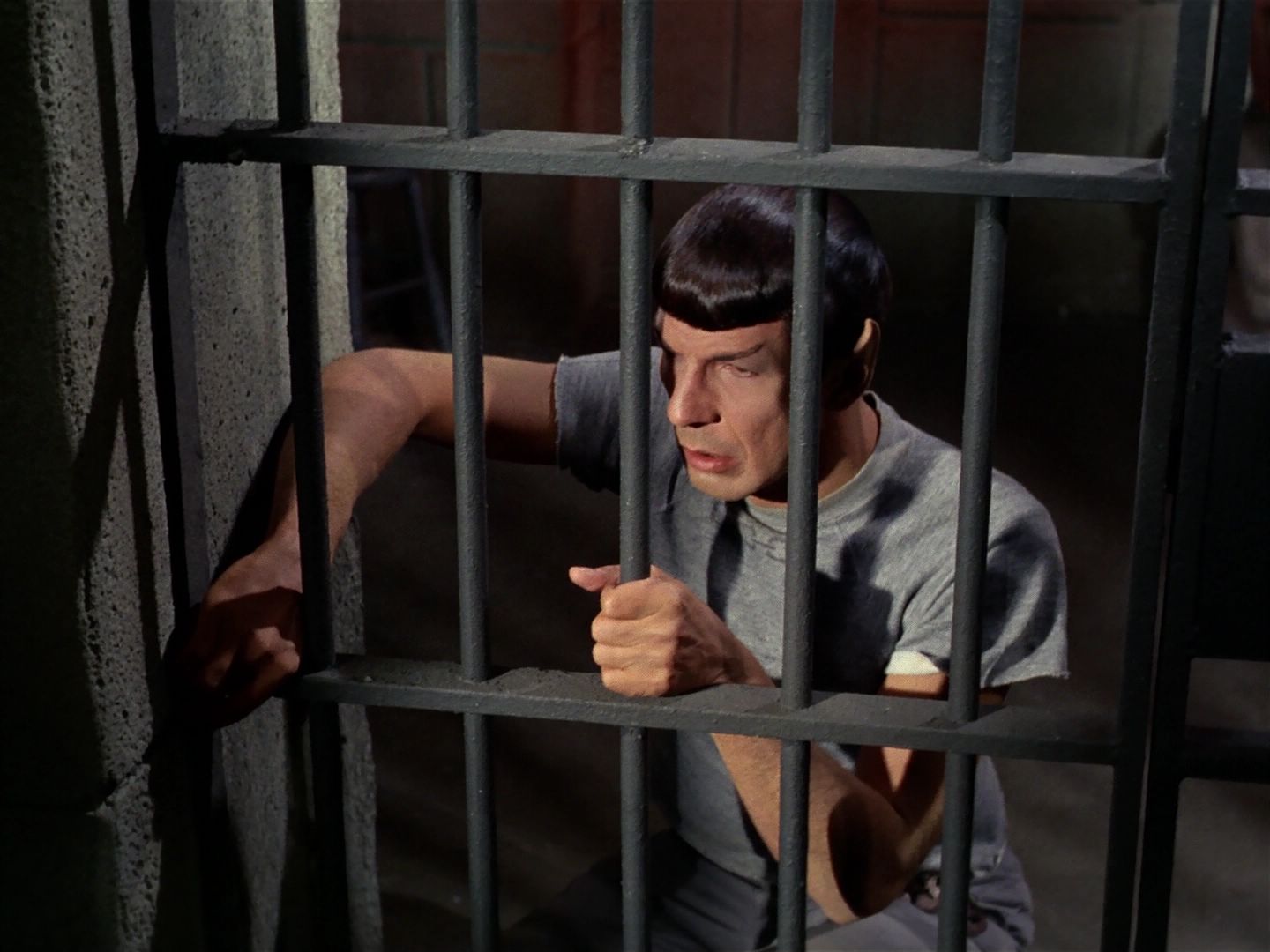 ariane179254_StarTrek_2x25_BreadAndCircuses_2577.jpg
