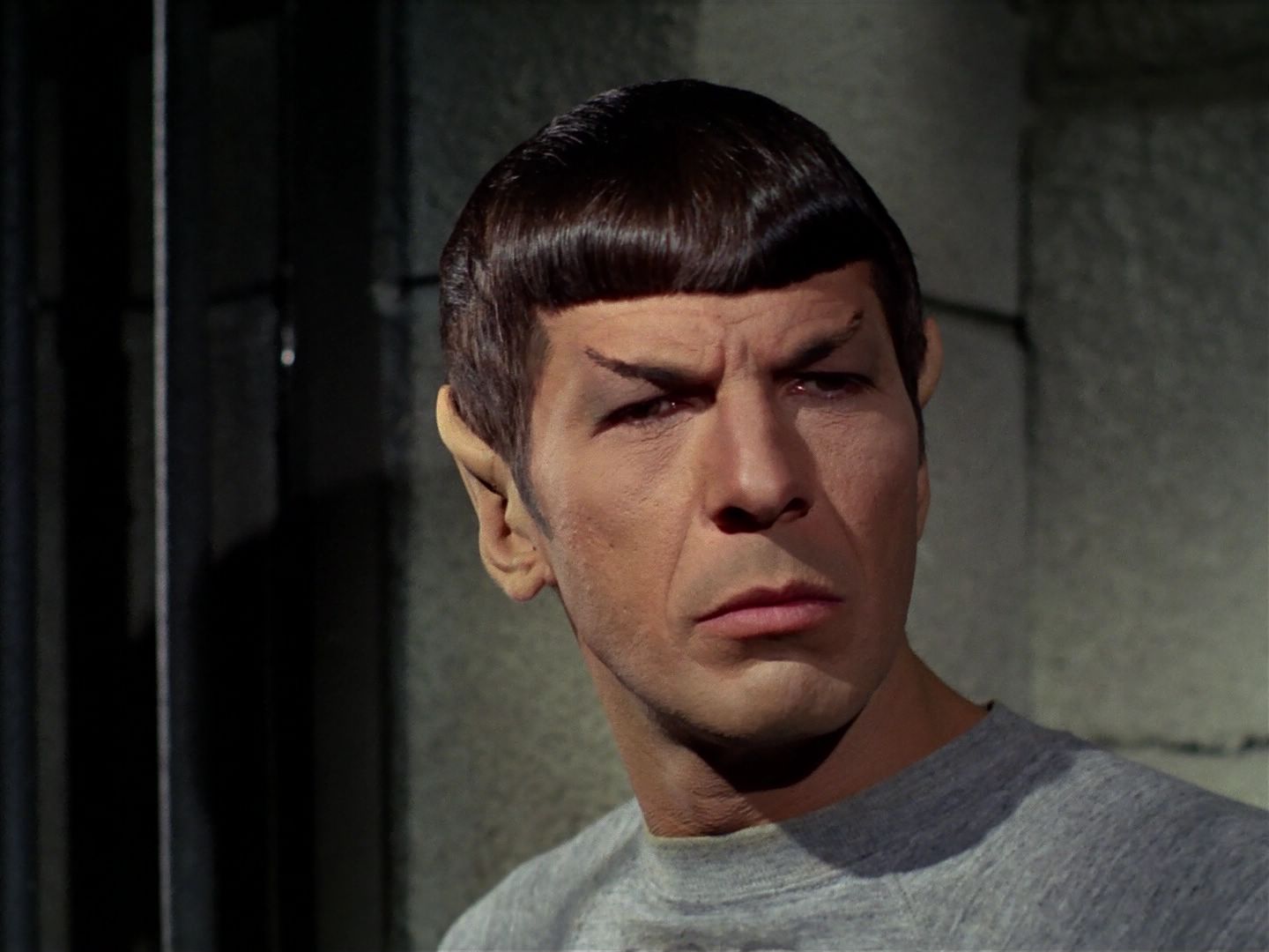 ariane179254_StarTrek_2x25_BreadAndCircuses_2623.jpg